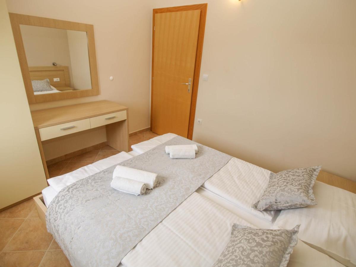 Apartments Villa Bondi Makarska Eksteriør billede