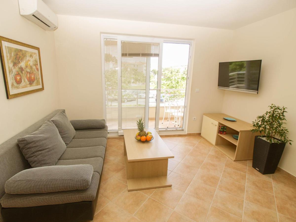 Apartments Villa Bondi Makarska Eksteriør billede