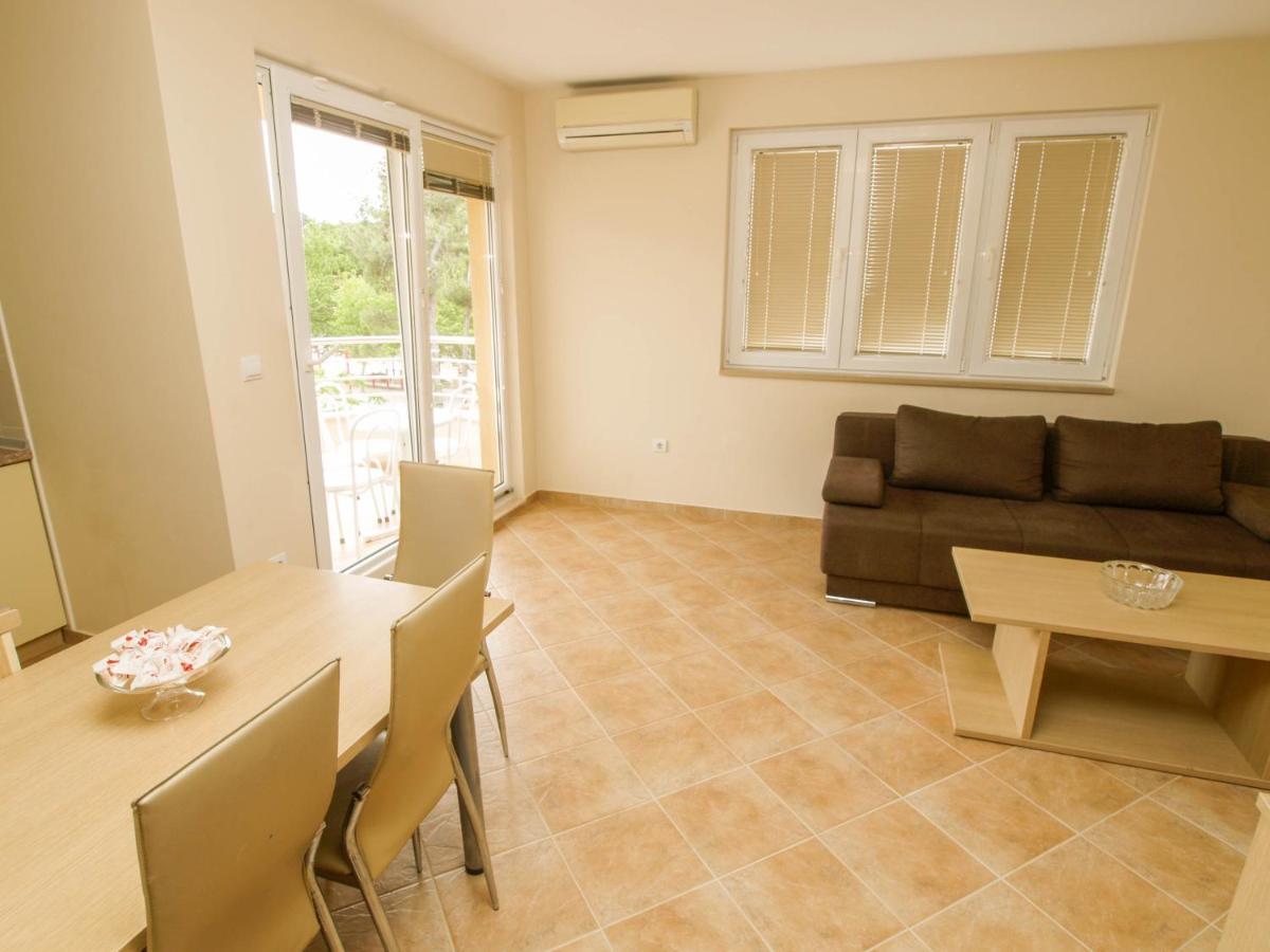 Apartments Villa Bondi Makarska Eksteriør billede