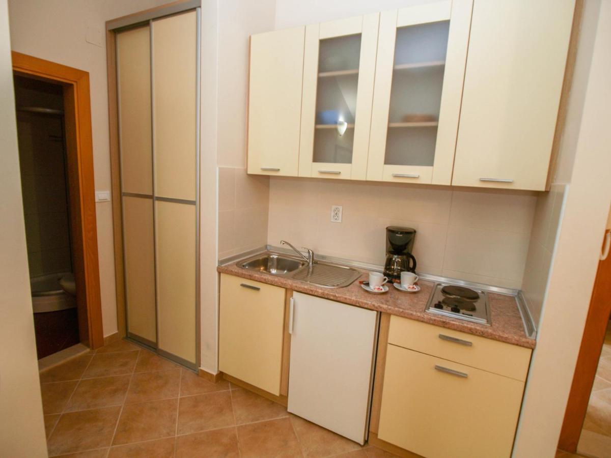 Apartments Villa Bondi Makarska Eksteriør billede