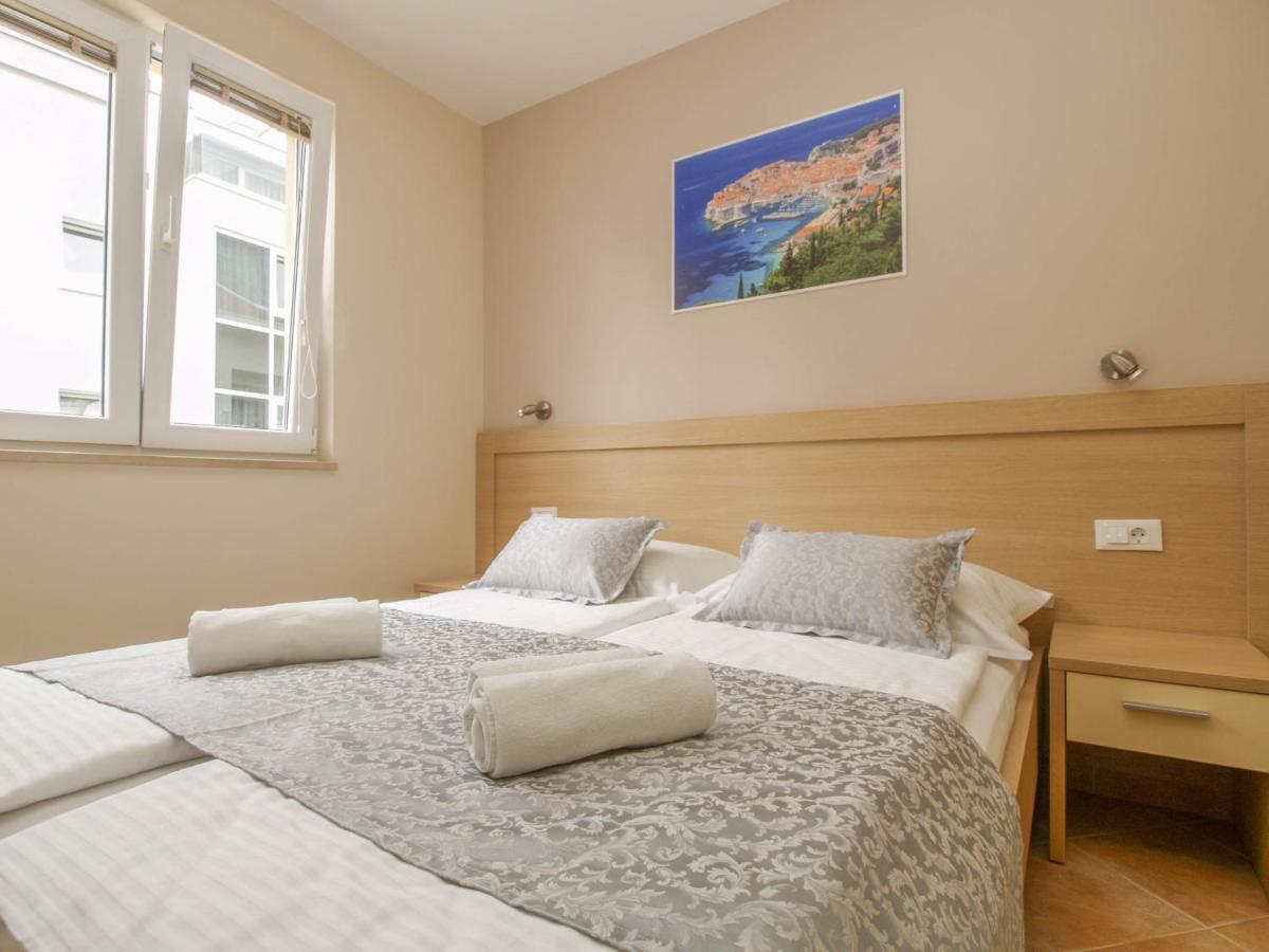 Apartments Villa Bondi Makarska Eksteriør billede